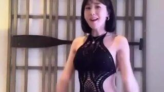 korean whore Heo Minjin in swimsuits