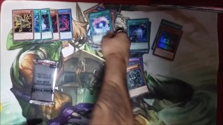 Yugioh Unboxing Gold Sarc MegaTin! God card included?