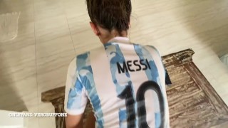 Vero Buffone Argentina apoyando a la selección